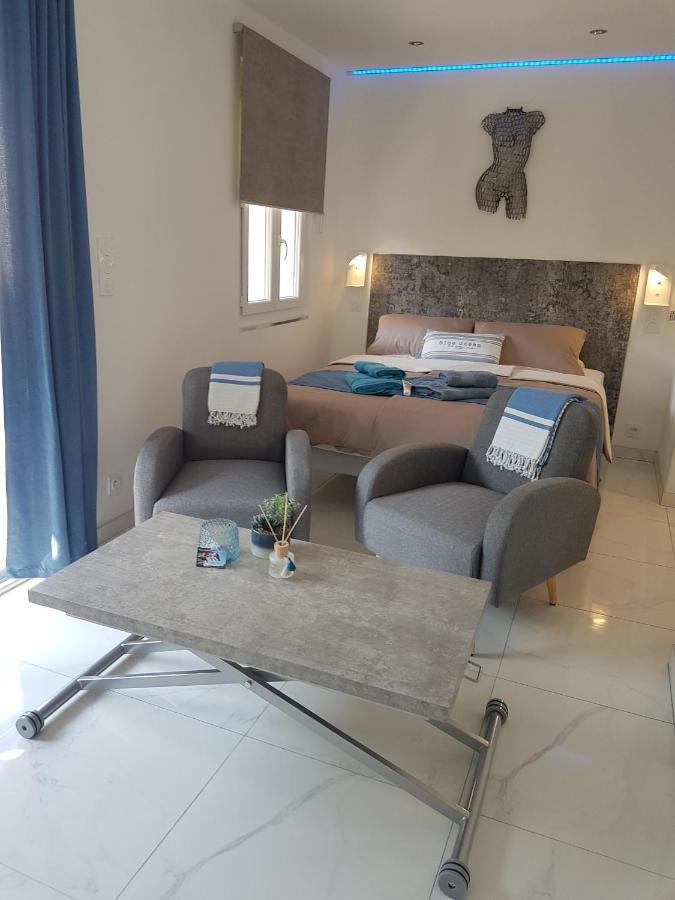 אגדה Villa Calma Port Venus Village Naturiste Piscine & Velo מראה חיצוני תמונה