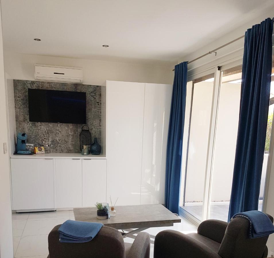 אגדה Villa Calma Port Venus Village Naturiste Piscine & Velo מראה חיצוני תמונה
