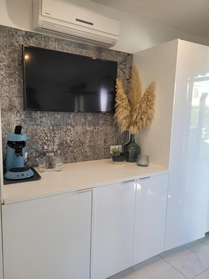 אגדה Villa Calma Port Venus Village Naturiste Piscine & Velo מראה חיצוני תמונה